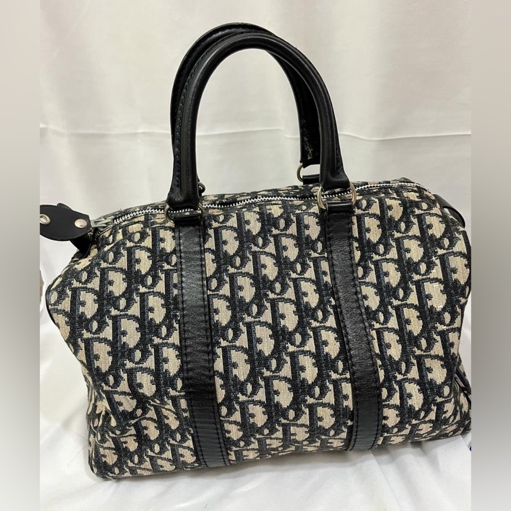 Authentic Dior TROTTEUR Boston Top handle travel bag!